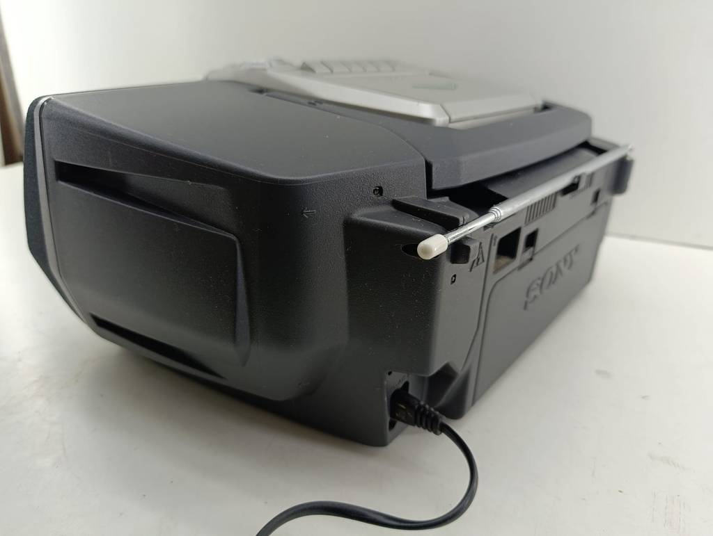 RADIO CASSETTE SONY - Imagen 4