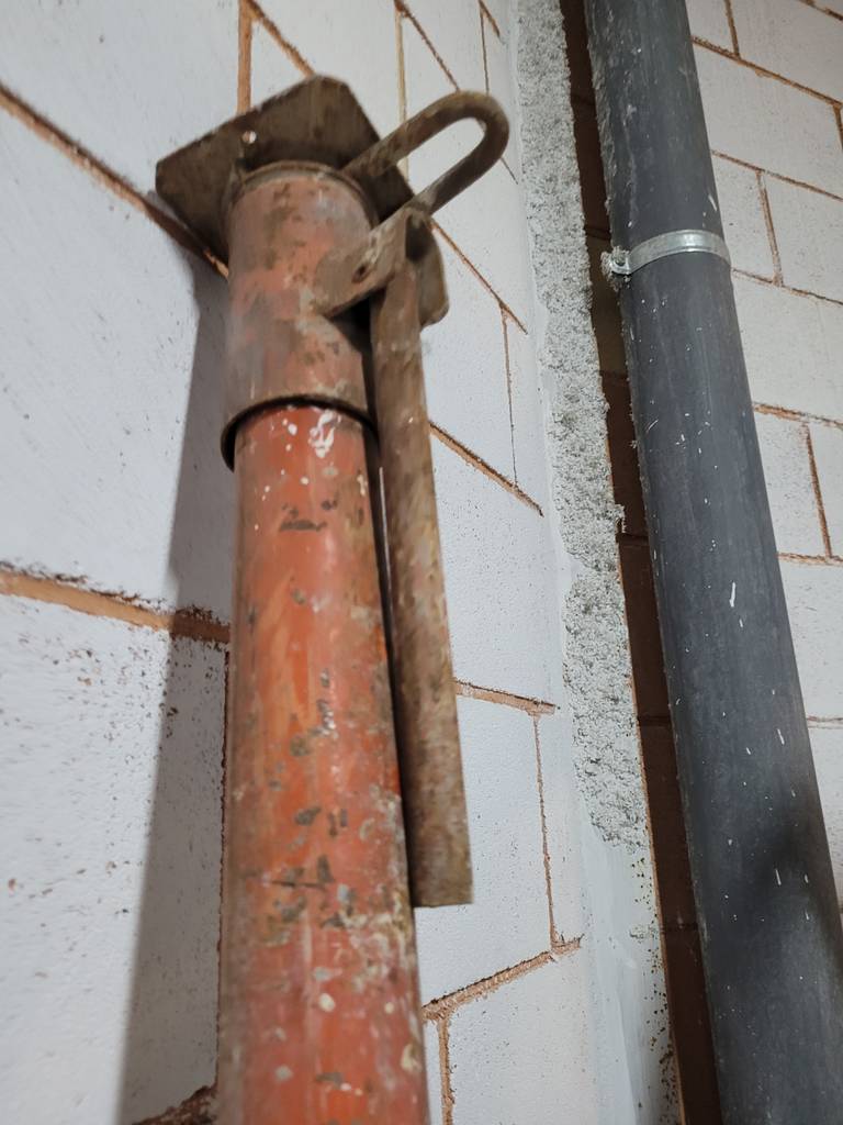 4 PUNTALES DE OBRA - Imagen 3