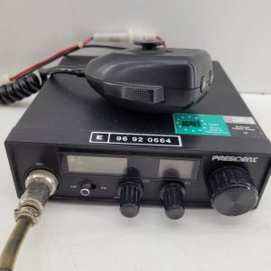 EMISORA DE RADIO PRESIDENT