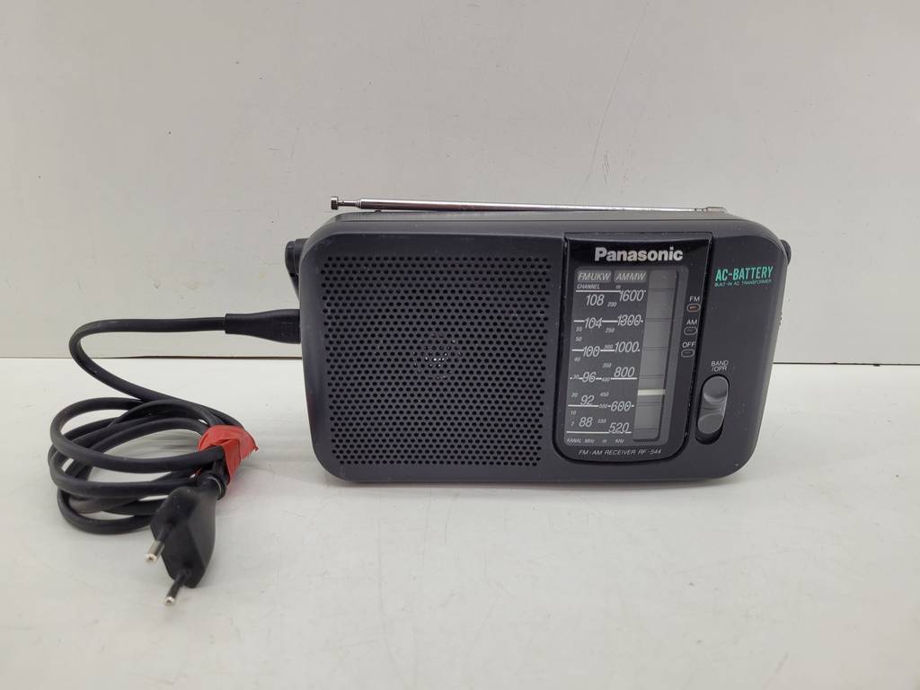 RADIO PORTÁTIL PANASONIC