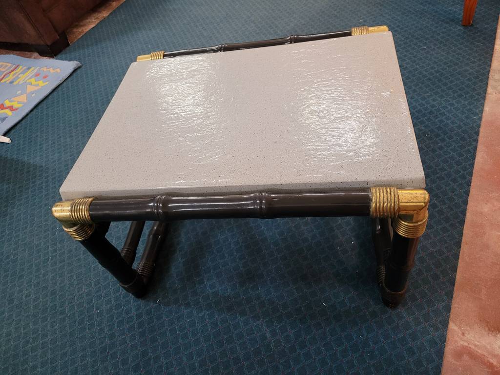 MESA DE CENTRO DE RESINA - Imagen 7