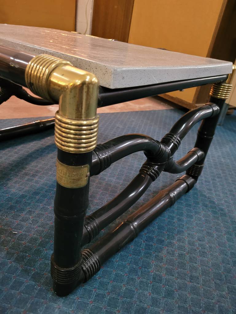 MESA DE CENTRO DE RESINA - Imagen 3