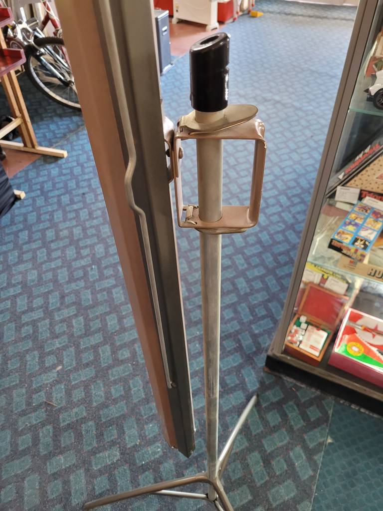 PANTALLA DE PROYECCIÓN PORTÁTIL - Imagen 3