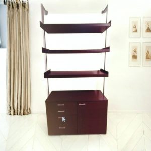 MUEBLE CON ESTANTERÍA