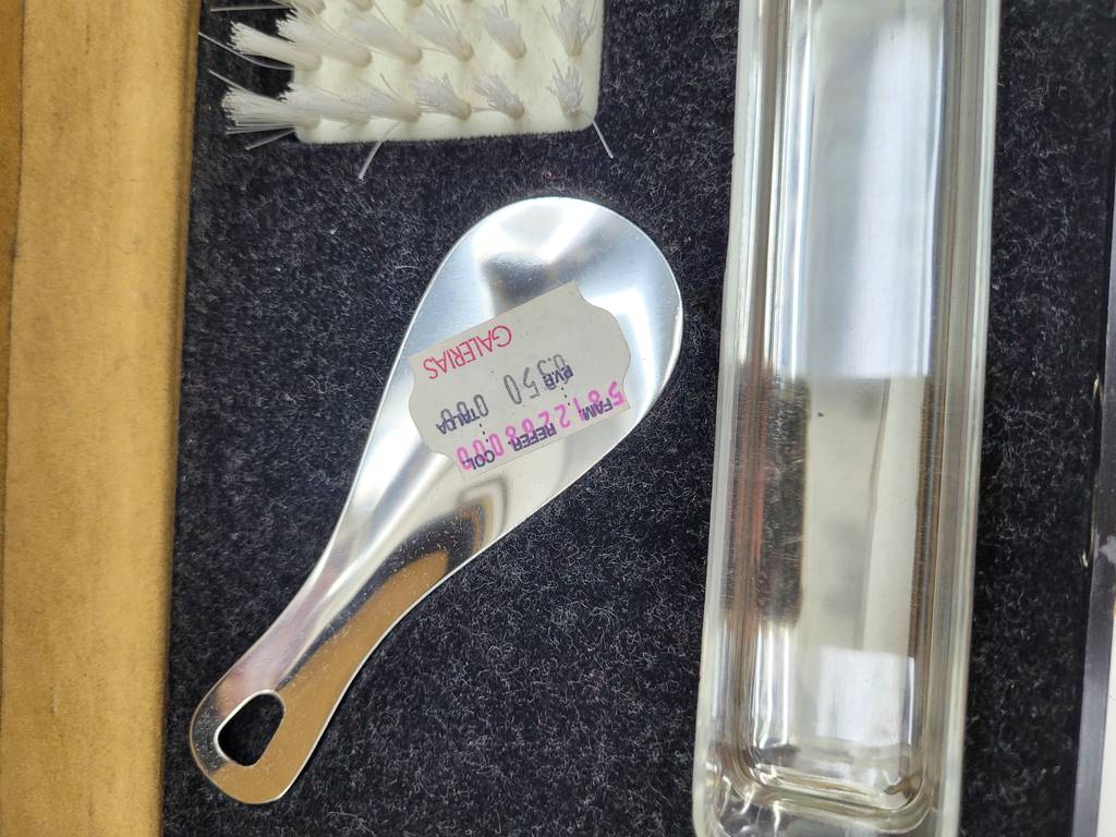 MALETÍN DE ASEO O VIAJE - Imagen 4