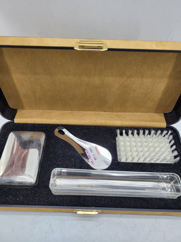 MALETÍN DE ASEO O VIAJE - Imagen 5