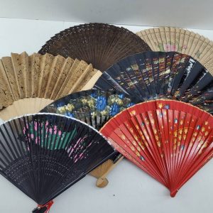 7 ABANICOS DE COLECCIÓN