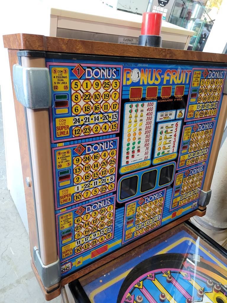 MÁQUINA TRAGAPERRAS - Imagen 4