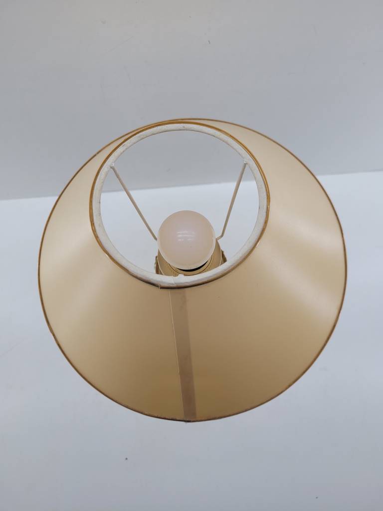 LÁMPARA DE MESA ANTIGUA - Imagen 4