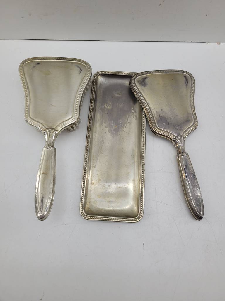 JUEGO DE TOCADOR PLATEADO - Imagen 2