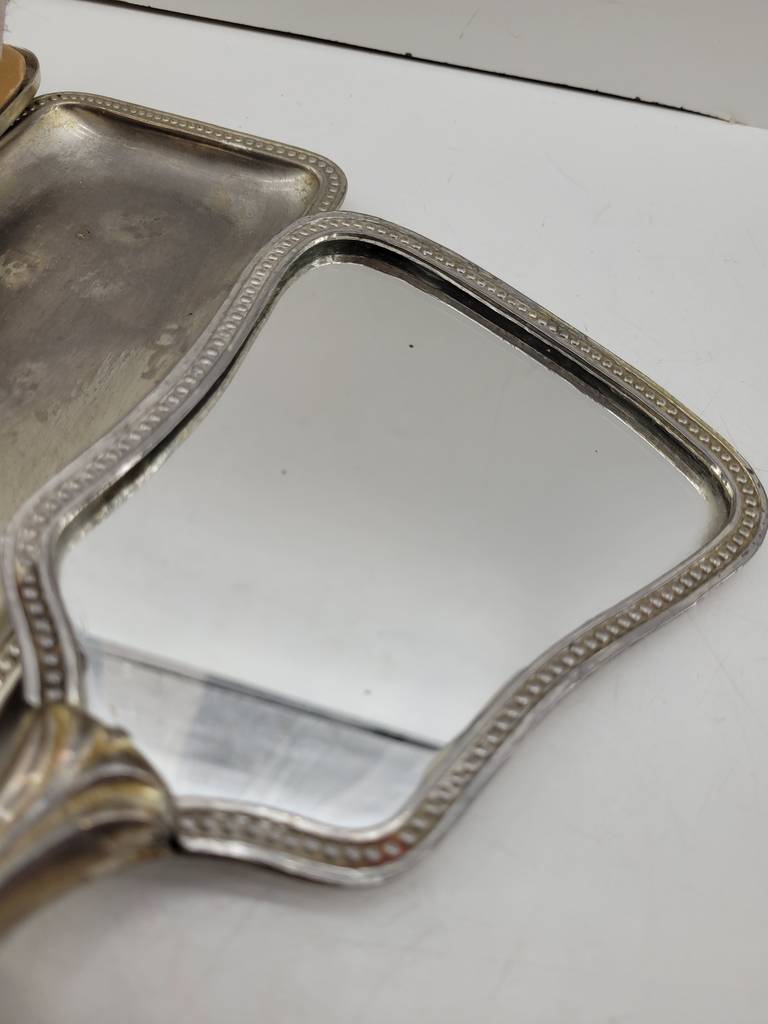 JUEGO DE TOCADOR PLATEADO - Imagen 7