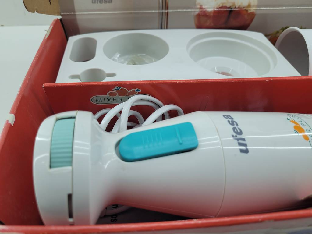 BATIDORA DE MANO UFESA - Imagen 3