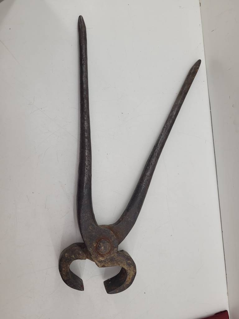 TENAZAS ANTIGUAS - Imagen 2