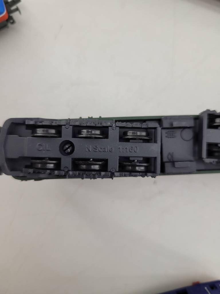 COLECCIÓN DE 27 LOCOMOTORAS - Imagen 12