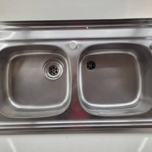 FREGADERO DE DOS SENOS