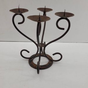 CANDELABRO DE HIERRO