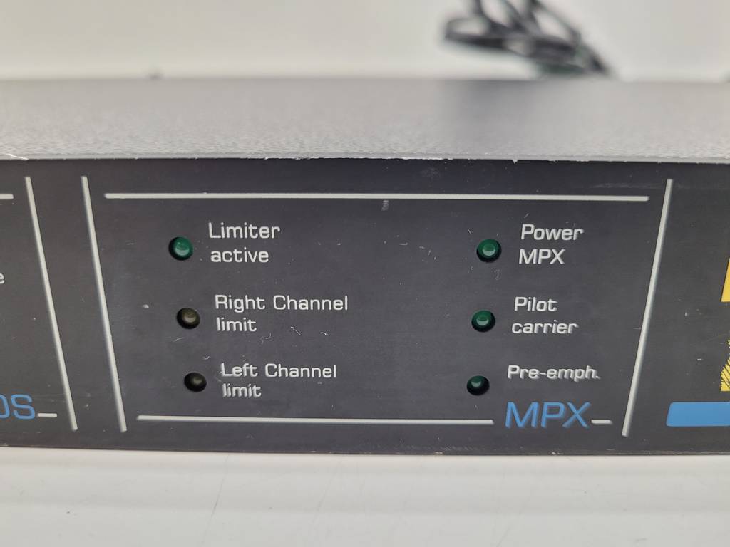 UNIDAD BEHRINGER SRDC- 2000 - Imagen 3