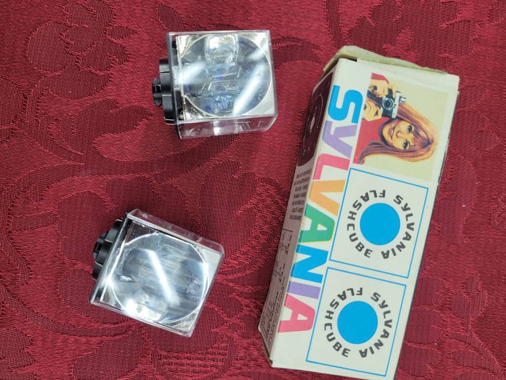 FLASHCUBE SYLVANIA - Imagen 5