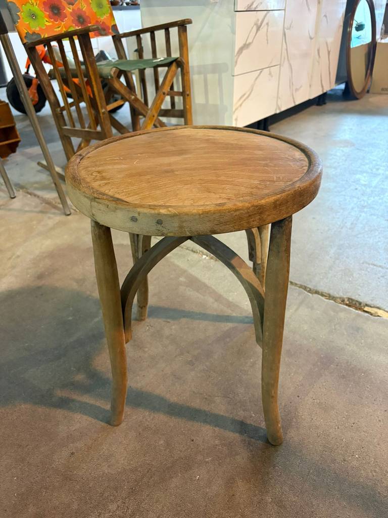 TABURETE ANTIGUO ( - Imagen 4