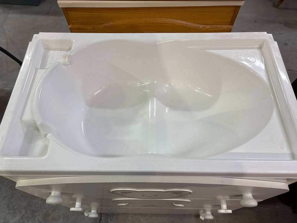 CÓMODA BAÑERA INFANTIL - Imagen 5