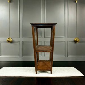 ESTANTERÍA CLÁSICA