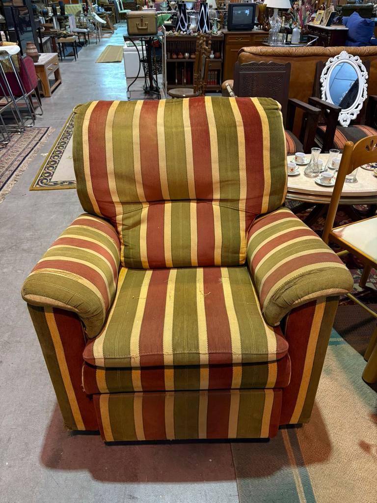 SILLÓN RECLINABLE - Imagen 2