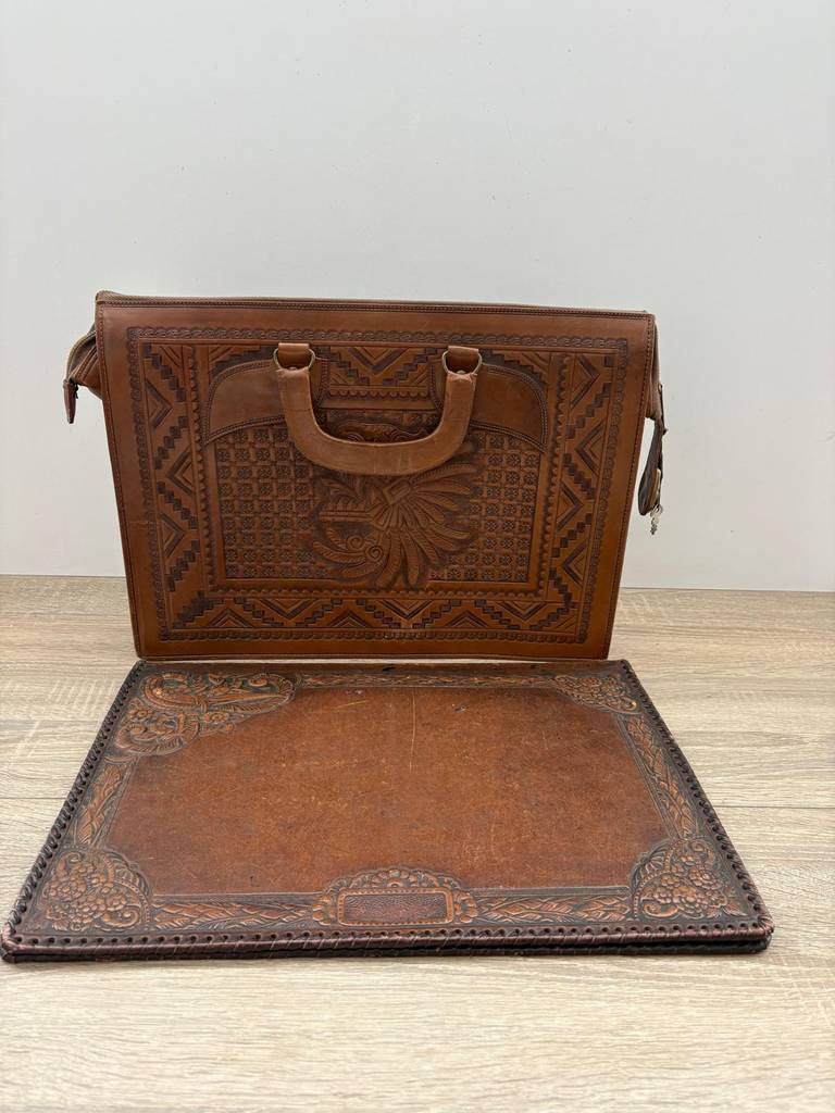 PORTADOCUMENTOS MAYA