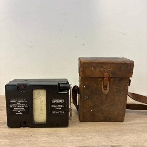 PROBADOR DE AISLAMIENTO