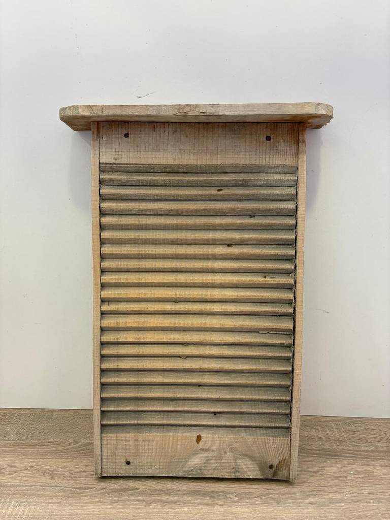 TABLA ANTIGUA PARA LAVAR