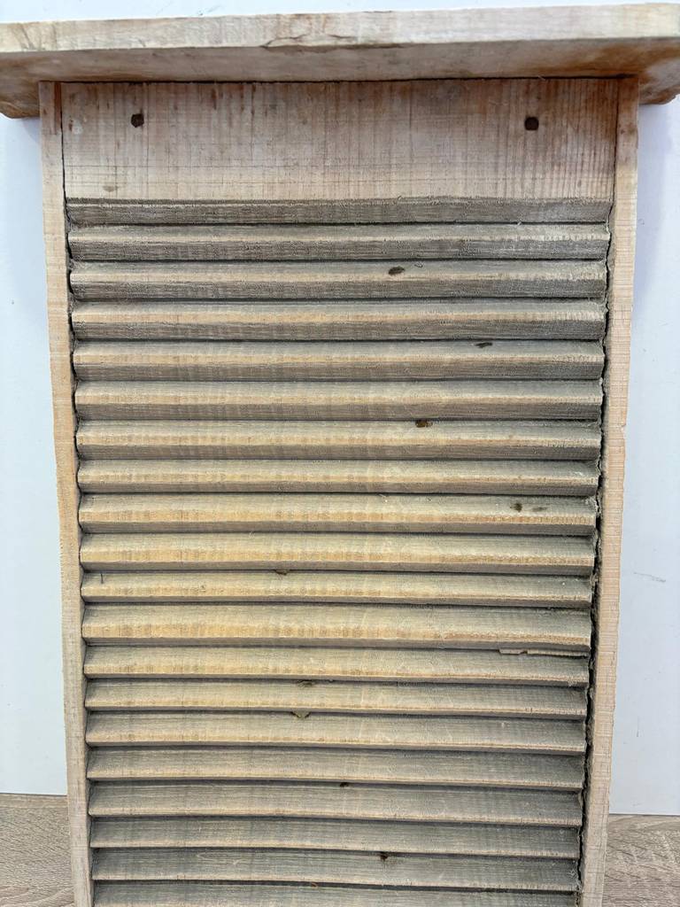 TABLA ANTIGUA PARA LAVAR - Imagen 2