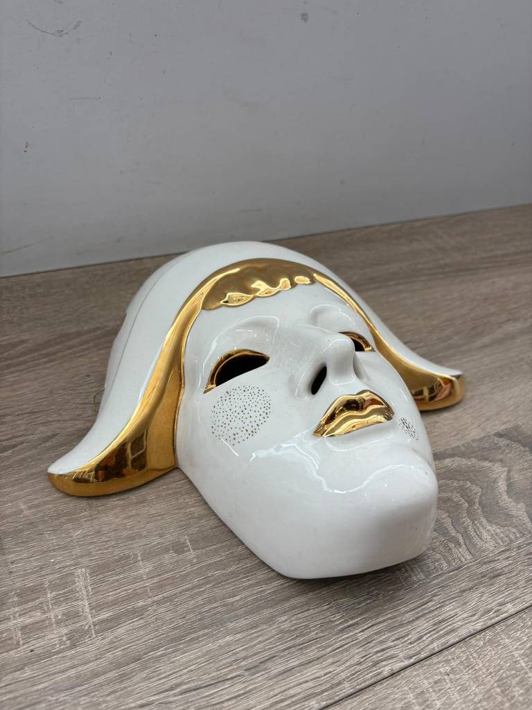 MÁSCARA DE PORCELANA - Imagen 3