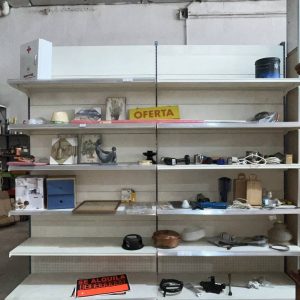 ESTANTERÍA DE COMERCIO