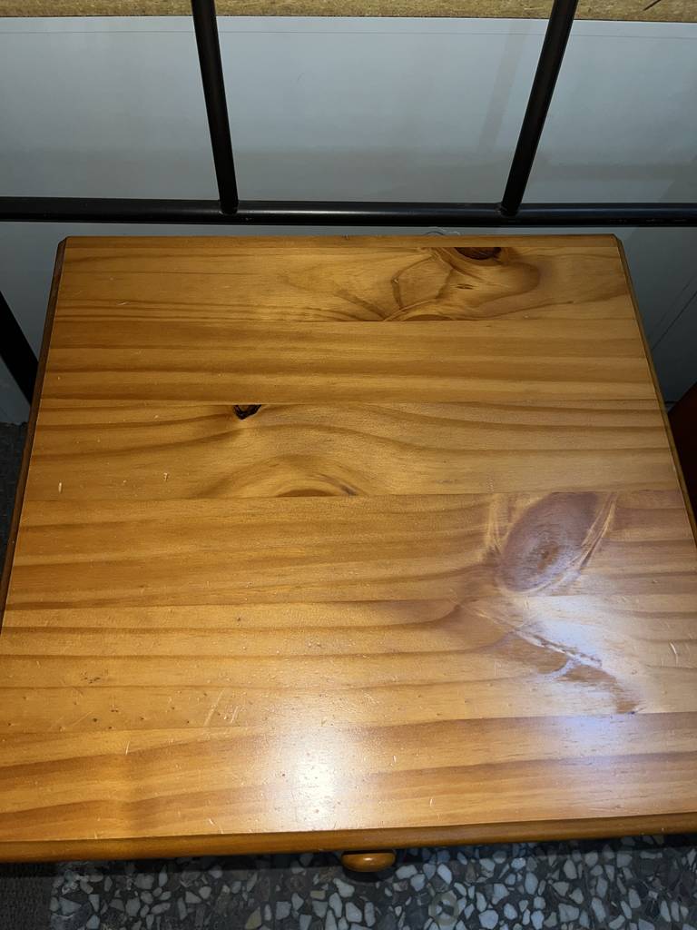 2 MESITAS RÚSTICAS - Imagen 9