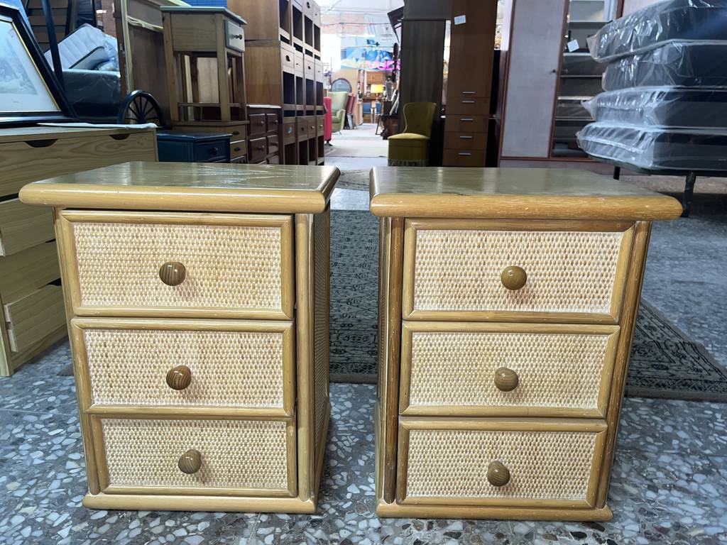 2 MESITAS RÚSTICAS - Imagen 3