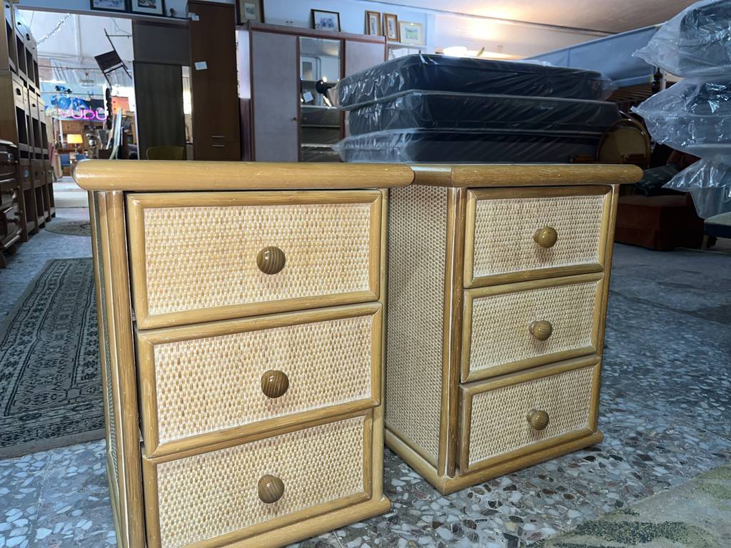 2 MESITAS RÚSTICAS - Imagen 4