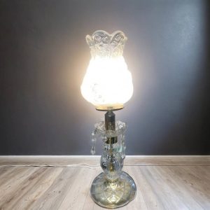 LÁMPARA DE MESA CLÁSICA