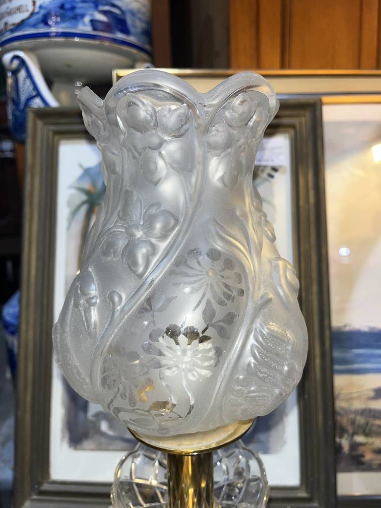 LÁMPARA DE MESA CLÁSICA - Imagen 6