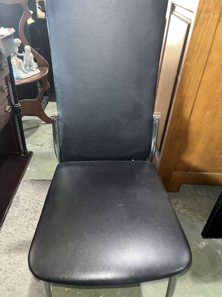 MESA Y 4 SILLAS MODERNAS - Imagen 10