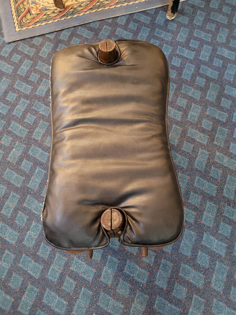 TABURETE DE MONTURA DE CAMELLO - Imagen 5