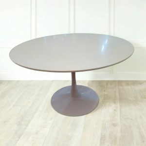 MESA DE COMEDOR BLANCA