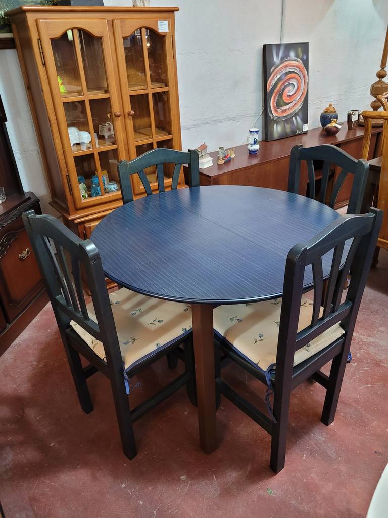 MESA REDONDA Y 4 SILLAS - Imagen 2