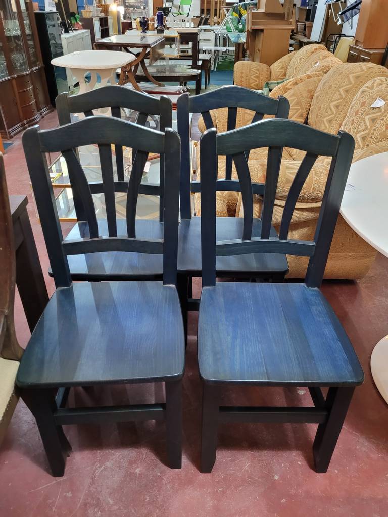 MESA REDONDA Y 4 SILLAS - Imagen 10