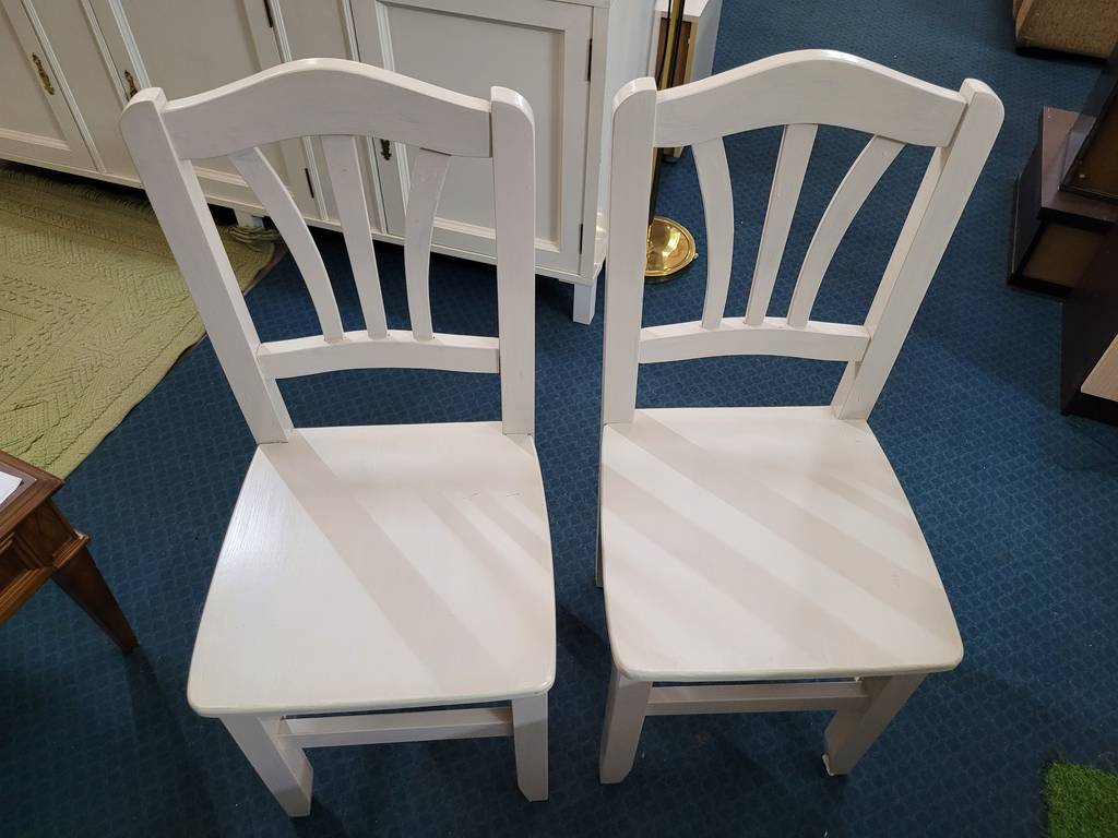 2 SILLAS MODERNAS - Imagen 3