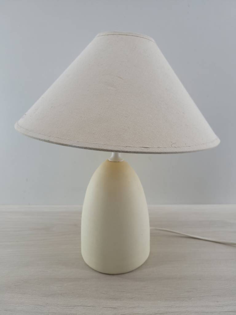 LÁMPARA DE SOBREMESA