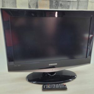 TV SAMSUNG DE 26”