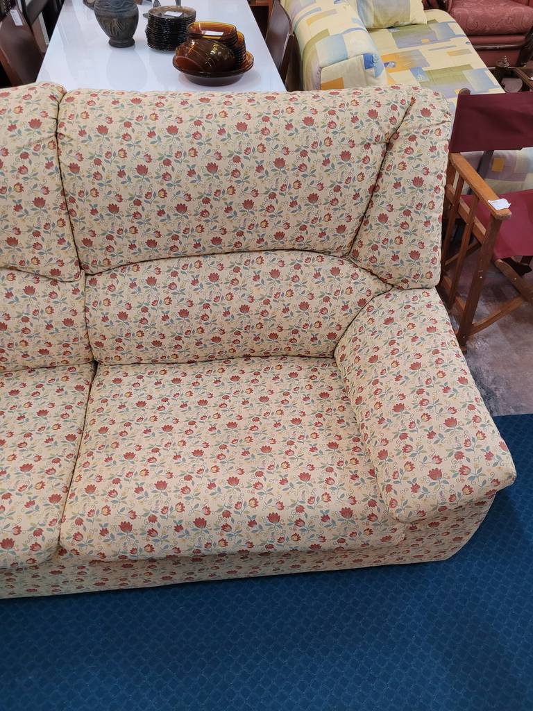 SOFÁ DE 2 PLAZAS - Imagen 5