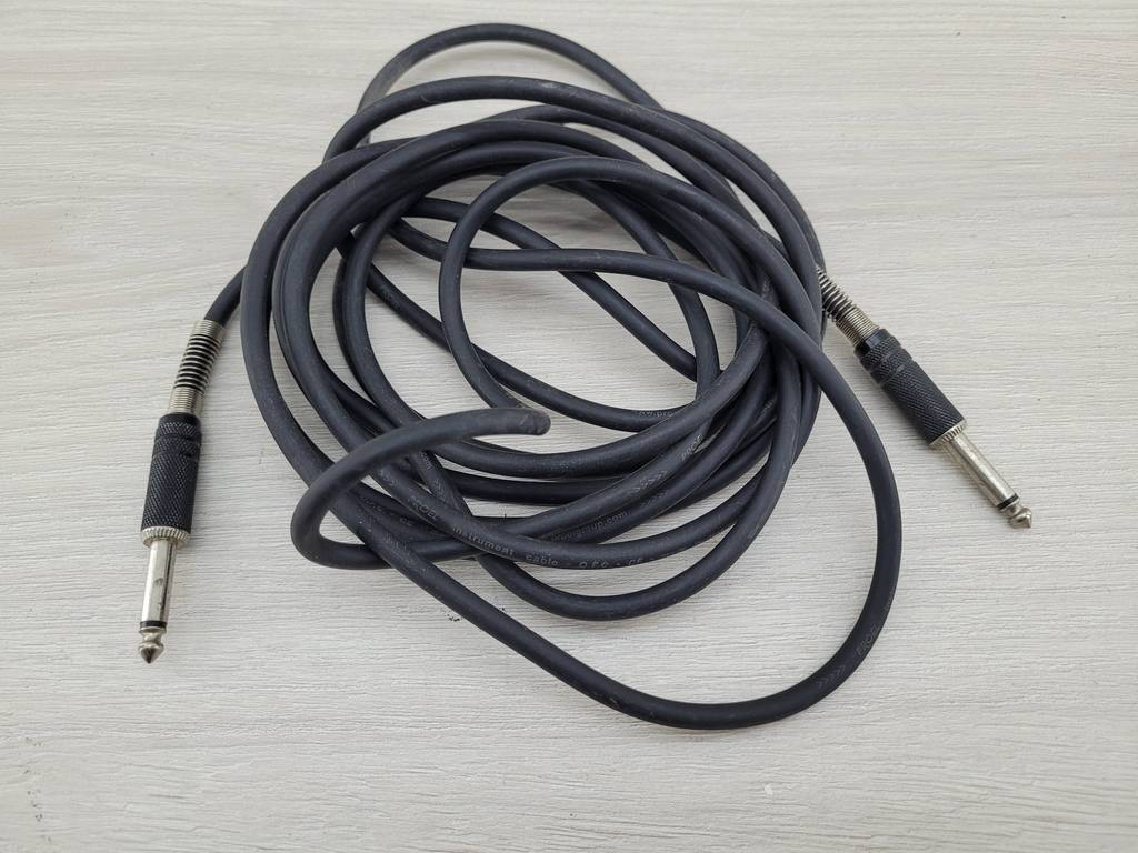 CABLE DE AUDIO PARA INSTRUMENTOS