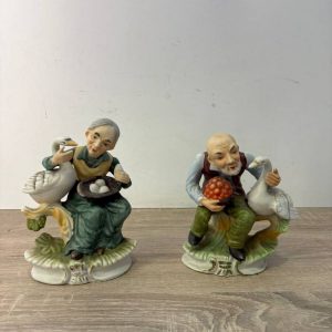 2 FIGURAS DE ANCIANOS