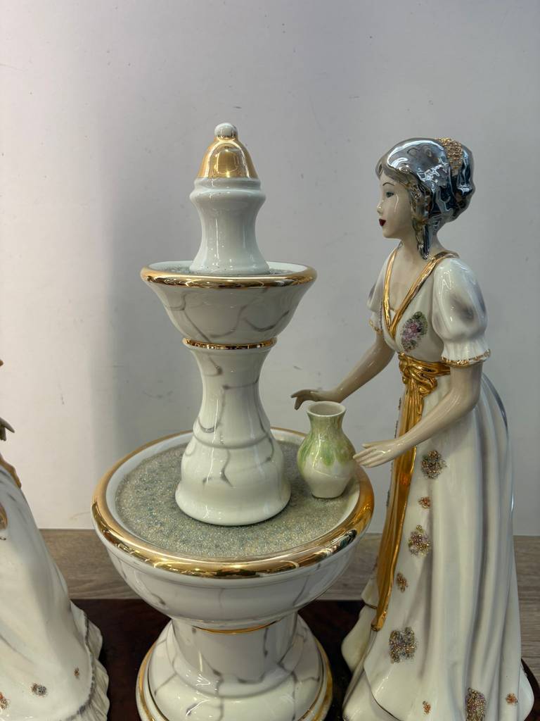 FIGURA DE PORCELANA - Imagen 6