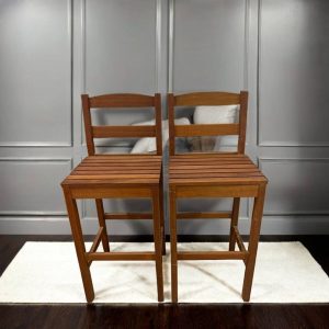 2 TABURETES DE MADERA